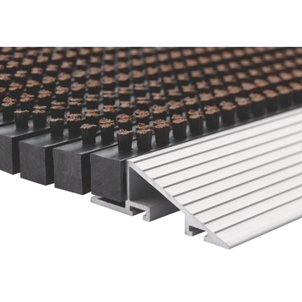 Borstelmat Outline - 50x80 - Bruin 4 Borstelmat Outline - 50x80 - Bruin - Afbeelding 2