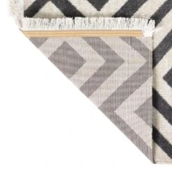 VidaXL Buitenkleed Platgeweven 115x170 Cm Lichtzwart En Lichtbeige 8 VidaXL Buitenkleed Platgeweven 115x170 Cm Lichtzwart En Lichtbeige -Tapijt Wereld 9fe95eab8f944bd9835d0fb9afcea28e